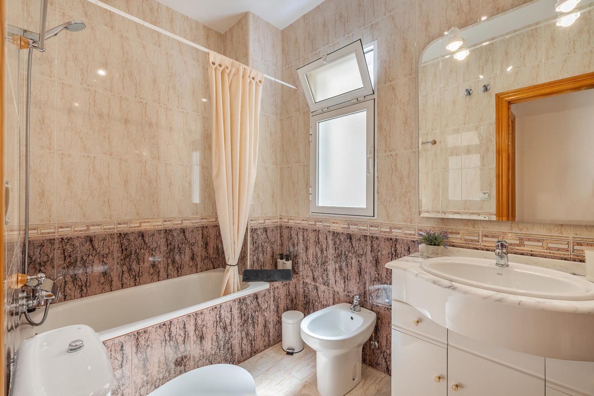 Amplio Apartamento En Gueejar Sierra Daire Dış mekan fotoğraf